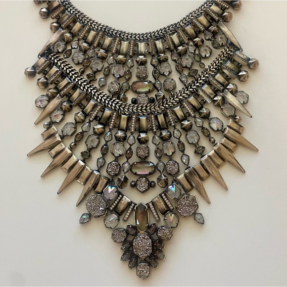 Kendra Scott Serayah Vintage Necklace - Picture 3 of 6